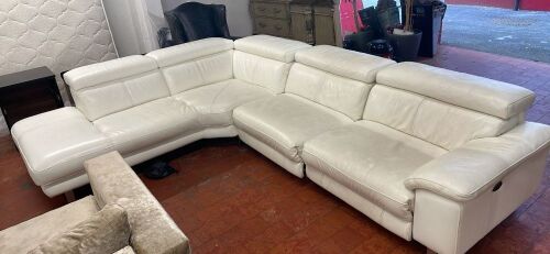 White Leather Corner Sofa with 2 Reclining Seats