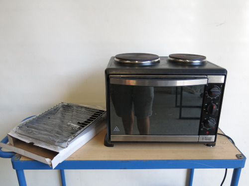 Russell Hobbs Mini Kitchen Oven with Hot Plates, Model 22780. Comes in Original Box.