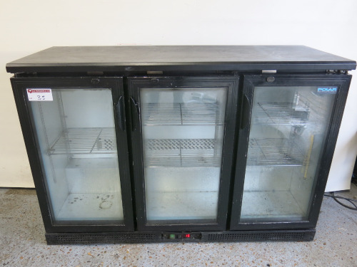 Polar 3 Door Back Bar Chiller, Model CB932B, S/N951727. Size H84 x W134 x D50cm.