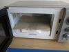 New Swan Retro 800w Microwave, Model MN-SD25HB. - 3