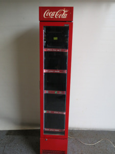 Efficold Upright 5 Shelved Illuminated Drinks Fridge, Model RVC-110. Size H187 x W36 x D36cm.