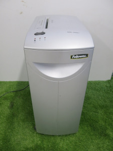 Fellowes Paper Shredder SB-95C, Model CRC36618.