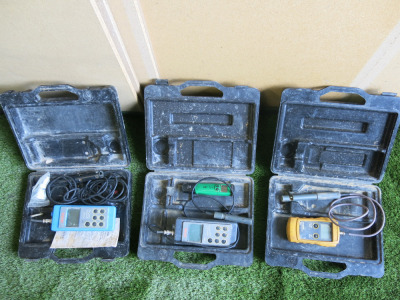 2 x Water Meter Testers & 1 x Temperature Meter in Carry Cases.