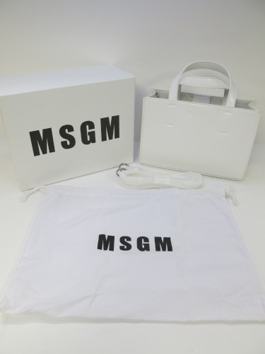 MSGM Small White Tote Bag in Box with Shoulder Strap & Dustcover. RRP £270.00.