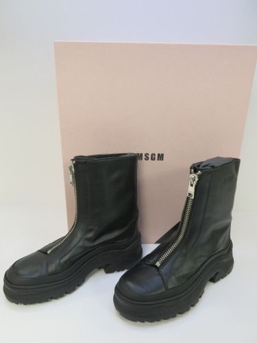 Pair of MSGM Boxed/New Women's Zip Boots in Black with Dustcover, Size 37, RRP £505.00.