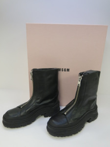 Pair of MSGM Boxed/New Women's Zip Boots in Black with Dustcover, Size 41, RRP £505.00.