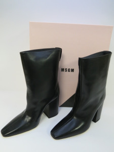 Pair of MSGM Boxed/New Women's Leather Ankle Boots in Black with Dustcover, Size 38, RRP £595.00.