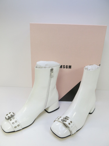 Pair of MSGM Boxed/New Women's Buckled Ankle Boots in White with Dustcover, Size 38, RRP £535.00.