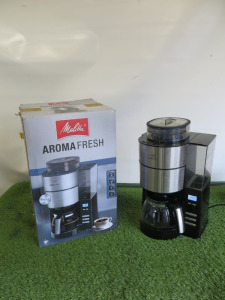 Melitta Aroma Fresh Grind and Brew, 1021-01, Filter Coffee Machine with Adjustable Grind Level & Glass Coffee Jug. Comes in Original Box.