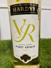 12 x Bottles of Assorted White Wine to Include: Sauvignon Blanc, Pinot Grigio, Straw Hat, Jacobs Creek, 75cl. - 6