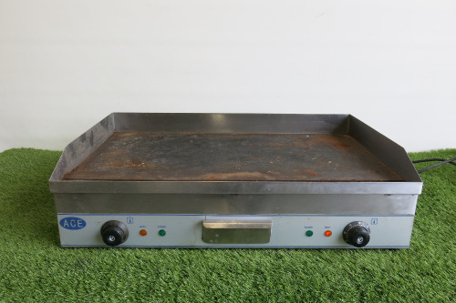 ACE Stainless Steel Dual Zone Electric Griddle, S/N 102808. Size H23 x W75 x D48cm.