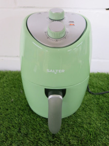 Salter Air Fryer in Green, Model EK2817HBPGLDL