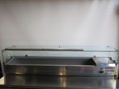 Polar Counter Top Prep Fridge, Model G610. Size H44 x W180 x D33cm.