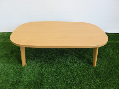 Light Oak Low Level Coffee Table. Size H33 x W110 x D70cm.