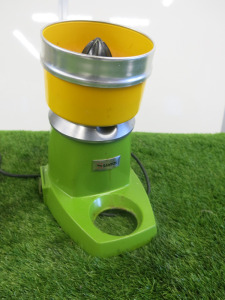 Santos Classic Citrus Juicer, Type 11.