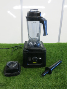 Buffalo Blender, Model DR825-02. Note: missing sound enclosure.