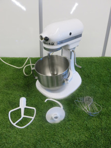 Kitchen Aid Heavy Duty Stand Mixer, Model 5KPM5. Comes with Whisk, Flat Beater & Dough Hook.