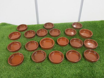 20 x Assorted Sized Terracotta Tapas Dishes.