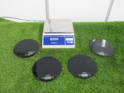 Genware Digital Scales, Model NACS15, Capacity 15kg. Comes with Power Supply & 4 x Weighstation Electronic Scales, Capacity 5000g. Note: scales require batteries.