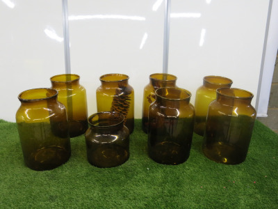 7 x Assorted Sized Amber Florists Vase/Jars to Include: 1 x H20cm, 6 x H34cm.