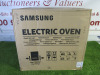 Boxed/New Samsung Built In Electric Single Oven, Model NV75R7576RB.