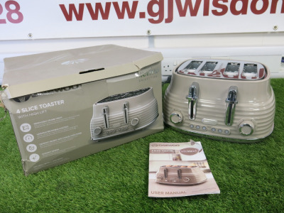 Boxed Daewoo 4 Slice Toaster, Model SDA2485.