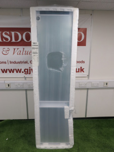 Packaged/New Hoover Built In Fridge Freezer, Model HOBT5519EWK, S/N 34901424231900138. Size H199 x W58 x D59cm.