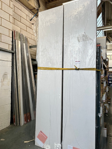 Quantity of Worktops & Laminate Upstands to Include: 14 x 3M Lengths of Wood, Laminate & Other Worktops & Approx 55 Upstands.