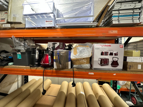 Contents of Shelf with Mixed Range of Assorted Goods & Appliances (Sold as Spares or Repair).