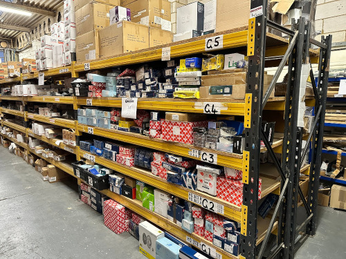 11 x Bays Dark Grey & Yellow Boltless Heavy Duty Racking to Include: 14 x 70cm Deep Uprights (Height 215cm), 108 x Crossbeams (Width 270cm) & 54 x Wooden Shelves.