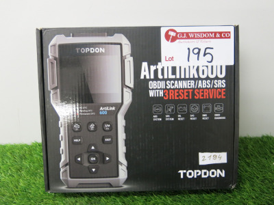 Boxed Topdon Artilink 600 Car Diagnostic Scan Tool.