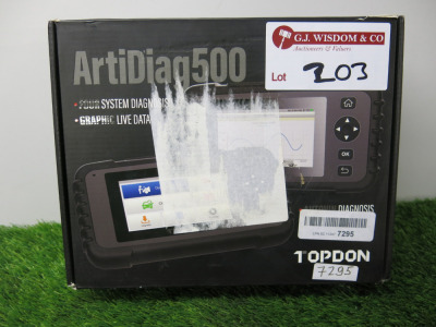 Boxed Topdon Artidiag 500 Car Diagnostic Scan Tool.