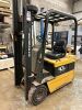 Caterpillar AH824 3 Wheel Electric Fork Lift Truck with Side Shift, 1250kg Capacity, 10,777 Hours, S/N 5CB14891. Comes with Curtis Power Charger. - 2