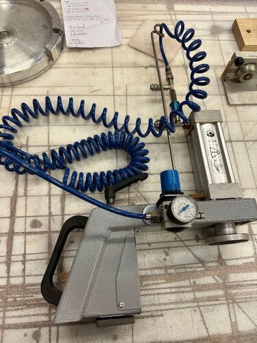 Felder Somatec Pneumatic Clamp with T Fitting.