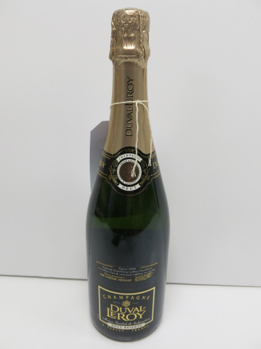 6 x Bottles of Duval-Leroy Brut Reserve Champagne, 75cl.