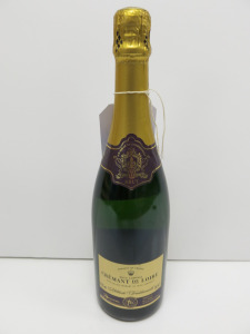 4 x Bottles of Mlle Ladubay Cremant De Loire Sparkling Wine, 75cl.