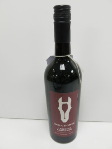 5 x Bottles of Dark Horse Cabernet Sauvignon Red Wine, 2021, 75cl.