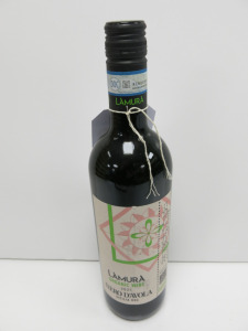5 x Bottles of Lamura Nero Davola Red Wine, 2021, 75cl.