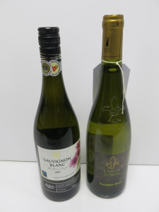6 x Bottles of Assorted White Wine to Include: 4 x L'Explosif Du Fresne Sauvignon Blanc & 2 x Western Cape Sauvignon Blanc, 2022, 75cl.