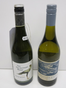 6 x Assorted Bottles of White Wine to Include: 4 x The Secretary Bird Chenin Blanc 2023 & 2 x Phantom River Sauvignon Blanc, 75cl.