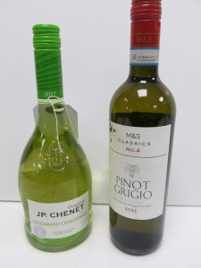 6 x Assorted Bottles of White Wine To Include: 4 x JP. Chenet Colombard Chardonnay & 2 x M & S Classics No.4 Pinot Grigio 2022, 75cl.