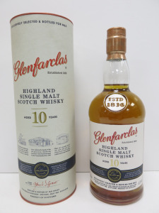 Boxed Glenfarclas 10 Yrs Single Malt Scotch Whisky, 70cl.