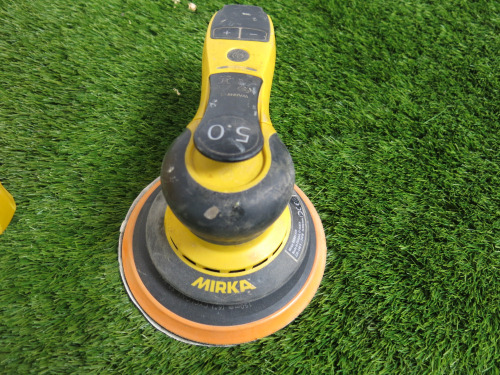 Mirka Deros 5.0 240v Orbital Sander with Carry Case, Hose & Power Supply.