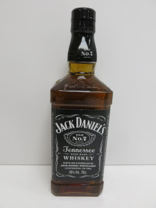 Jack Daniels Old No 7 Tennessee Sour Mash Whiskey, 70cl.