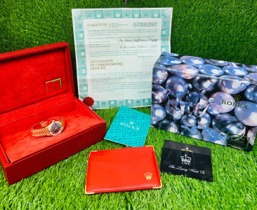 1985 Vintage Rolex Datejust Ladies 18ct President Gold Watch with Diamonds & Blue Sapphires to Bezel. Comes in Original Box with Papers (As Viewed).