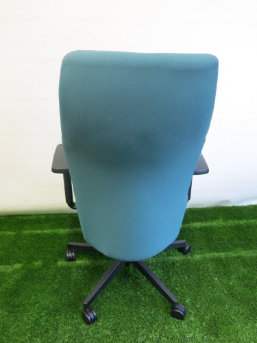Pledge Office Adjustable Swivel Chair in Black & Dark Green.