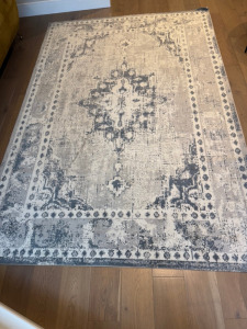 Easy Living Revive Rug in Grey & Cream Motel Effect. Size 200 x 290cm.
