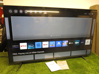Hisense 55" LED Backlit Smart TV, Model 55A6BGTUK with Feet, Wall Bracket, Remote & Manuals.