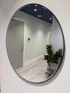 Round Bevel Edged Mirror with Black. Size Dia80cm.