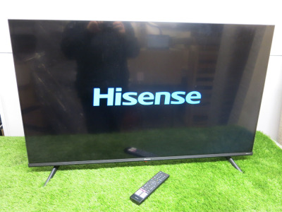 Hisense 43" LED Backlit Smart TV, Model 543A6BGTTUK with Feet, Wall Bracket & Remote.